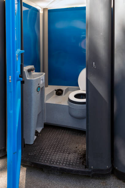 Portable Toilet Options We Offer in Republic, MO